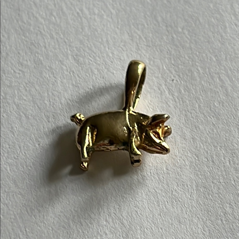 Vintage 14k Gold plated Pig Pendant Charm - Picture 3 of 6